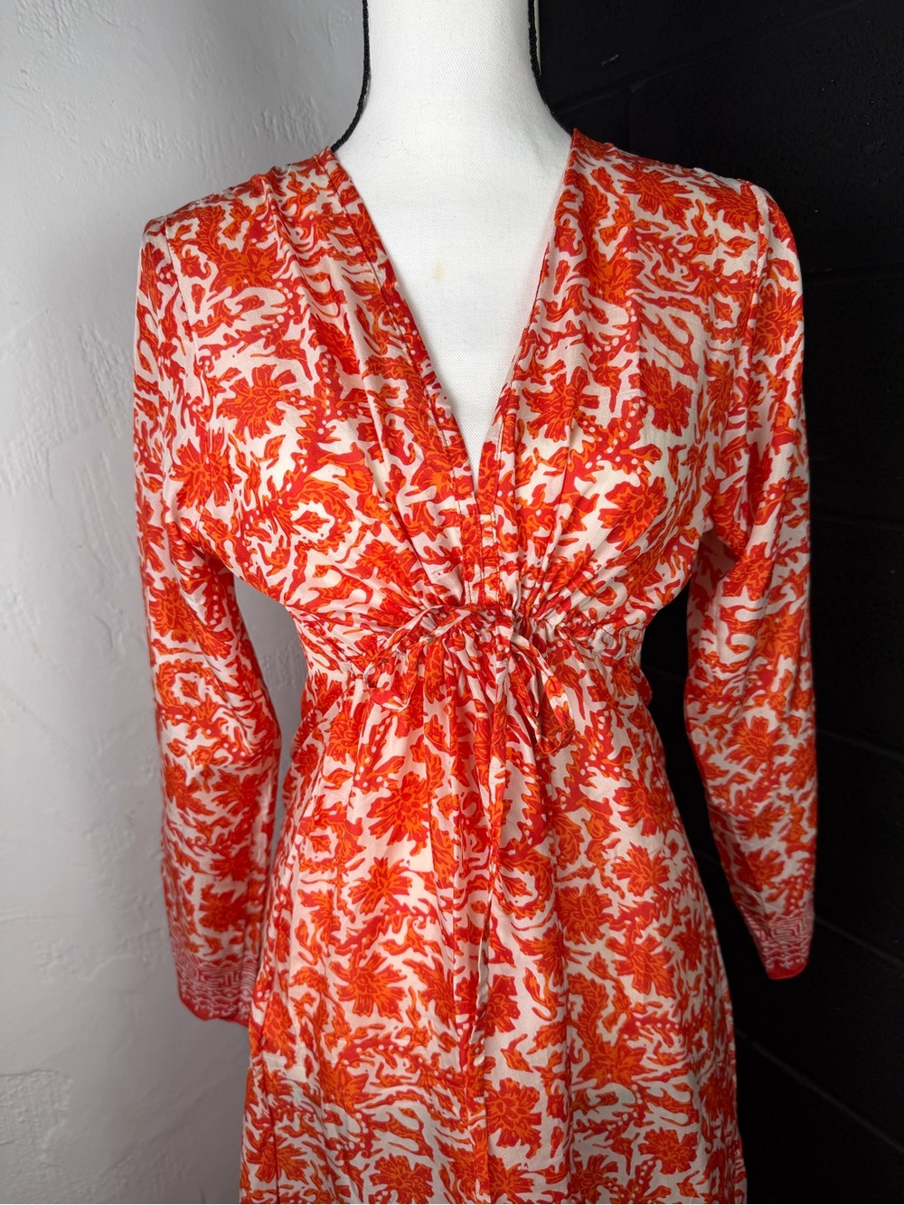 Stunning Italian Silk Red/Orange Floral V-Neck Drawstring Dress - size small 4/6 - Picture 8 of 16
